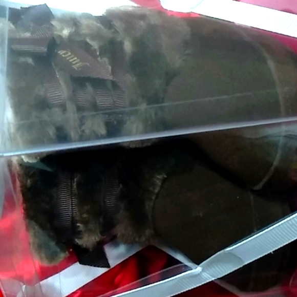 Juicy Couture Warm Stylish Baby Boots NWT - Picture 5 of 9